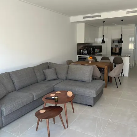 Beautiful In With Private Pool And Pet Friendly *
