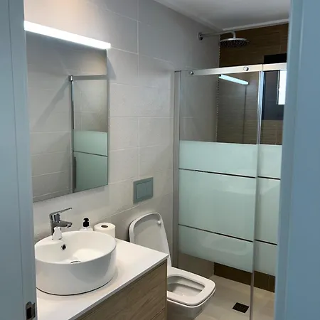 Beautiful In With Private Pool And Pet Friendly